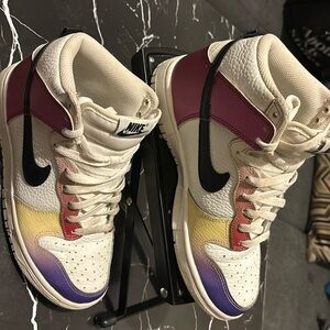 Women's Nike dunks